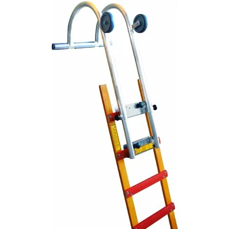 Echelle De Toit Bois 9 Marches Ht3m Ă©cartement Barreaux 33cm Centaure â Image 3