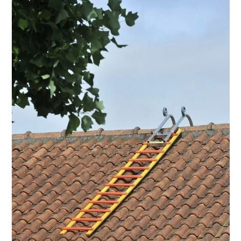 Echelle De Toit Bois 9 Marches Ht3m Ă©cartement Barreaux 33cm Centaure â Image 4