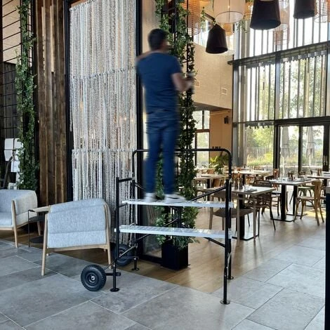 Echafaudage Roulant Et Pliant Sur Deux Niveaux - Mobile. 2 Roues. L140x L78 X H135cm Ouvert. Poids SupportĂ© 150 Kgs â Image 3